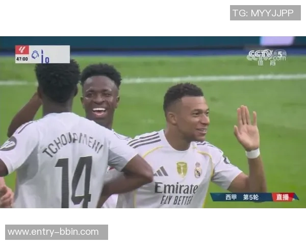 姆巴佩呼吁球迷停止嘘声支持维尼修斯和贝林厄姆却遭无视